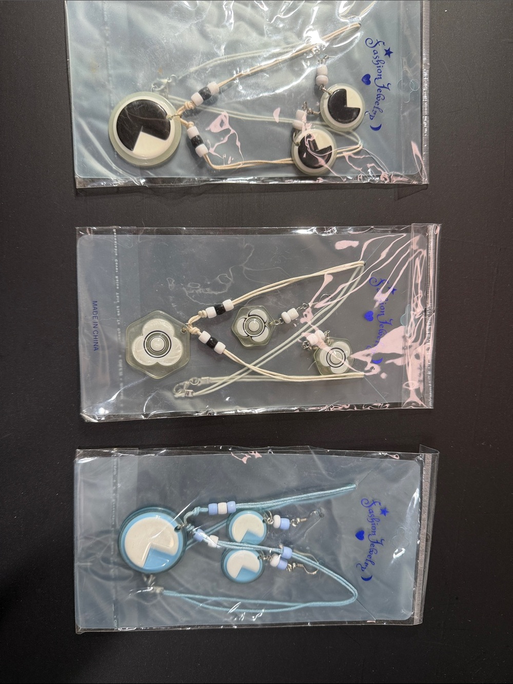 Lot of necklaces and earrings sets
